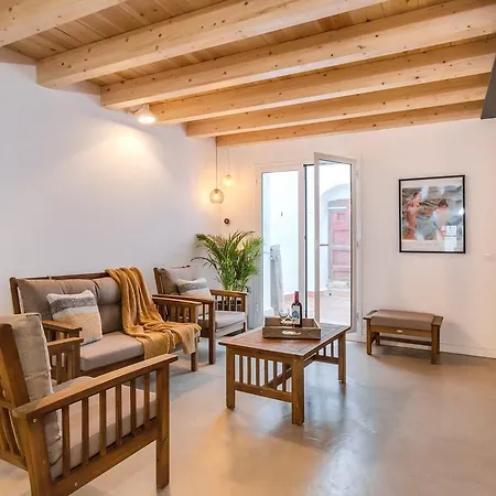 Ferienhaus Lets Holidays Fisherman House In Old Town Of Tossa de Mar